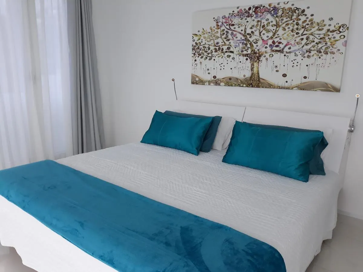 Villa Luxury Paradise Salobreña 0*,