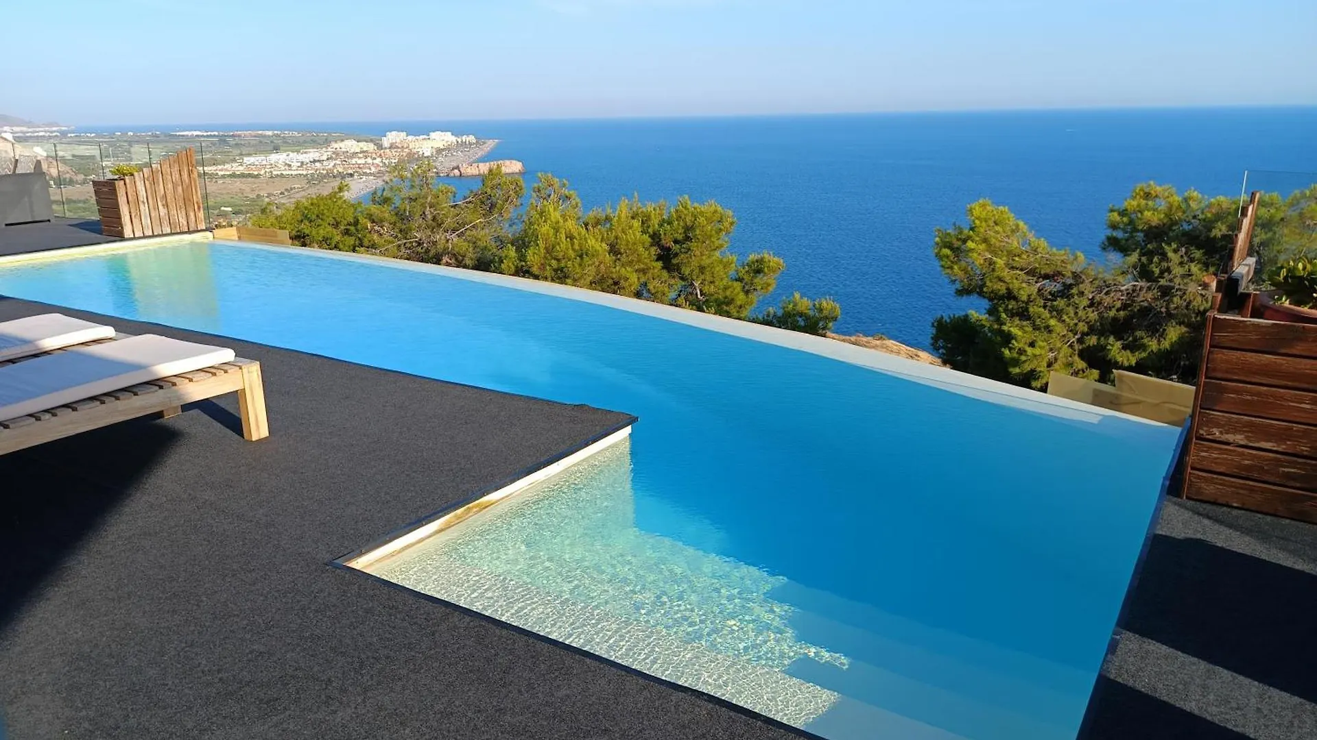 Salobreña Villa Luxury Paradise ספרד