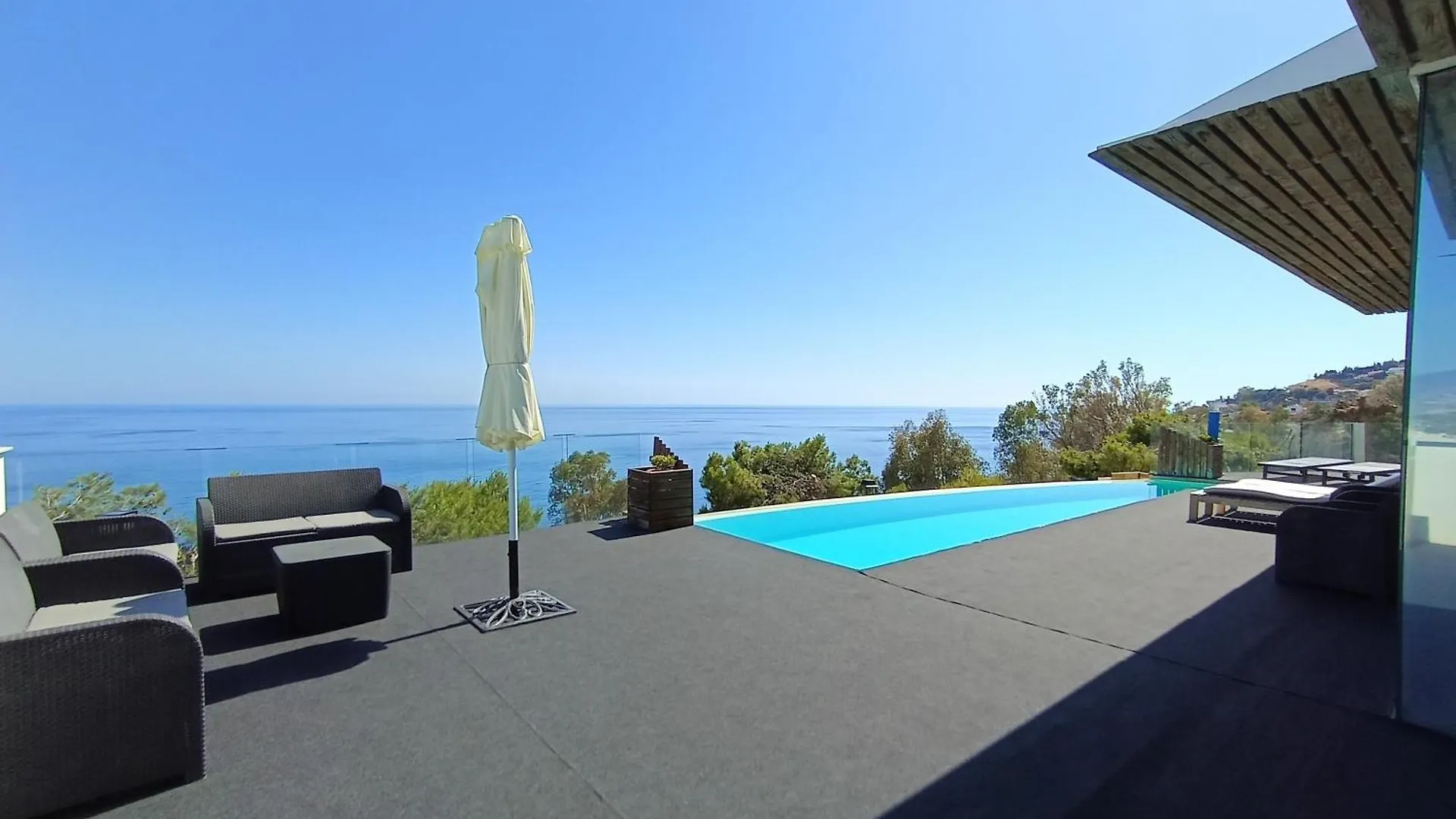 Salobreña Villa Luxury Paradise ספרד